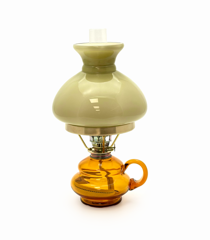 Petrolejová lampa s ouškem amber