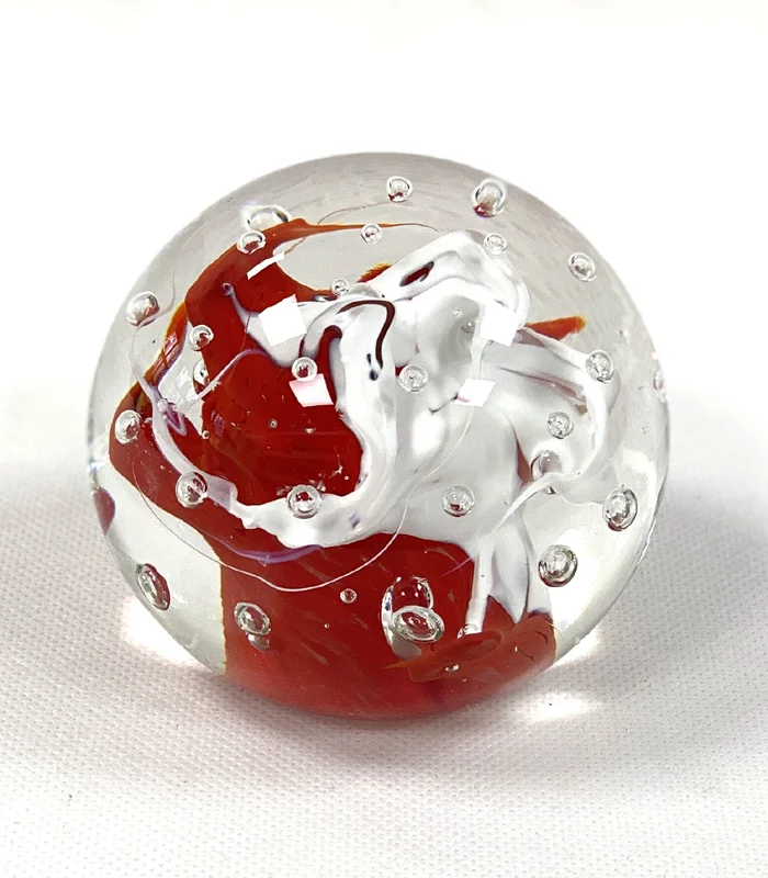 Skleněné těžítko - barevné červeno bílé